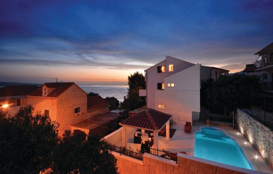 Vila Jadran Omis Bagian luar foto