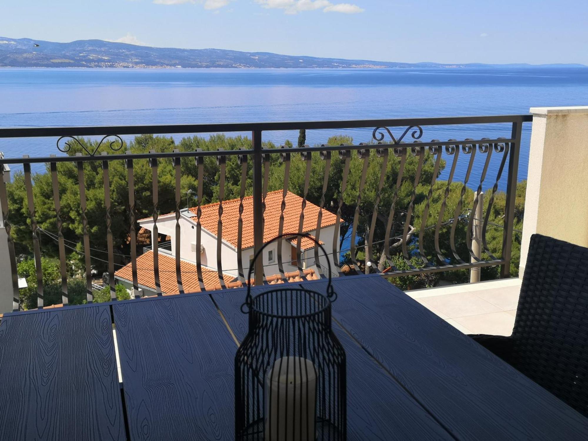 Vila Jadran Omis Bagian luar foto